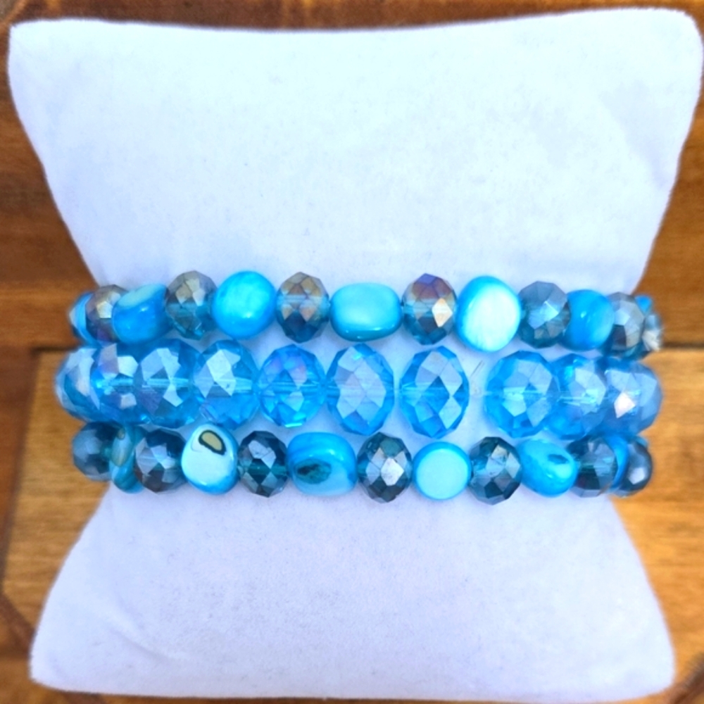 Blue Glass Bead Stretch Bracelets